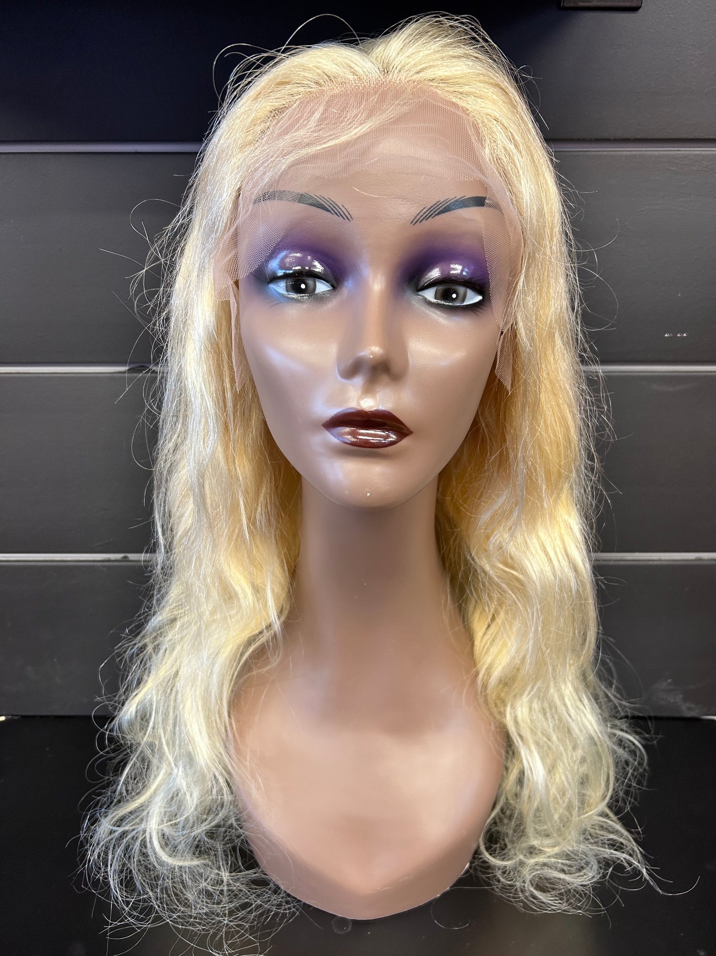 Rolanda Wig